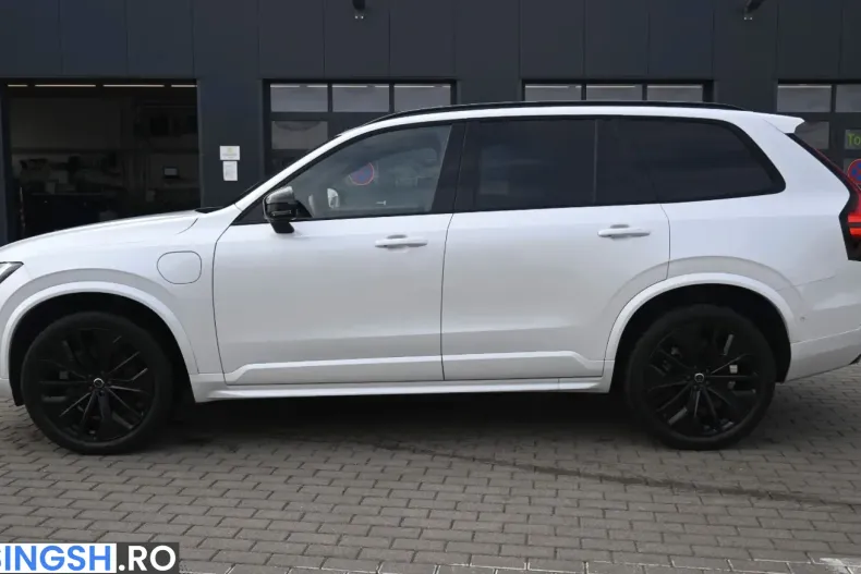 Volvo XC90 din 2026 cu 11.490 km - oferta VOL248940 - foto 6