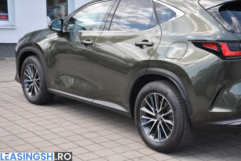Lexus NX 450h din 2022 cu 48.250 km - oferta LEX248941 - foto 9