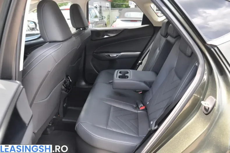 Lexus NX 450h din 2022 cu 48.250 km - oferta LEX248941 - foto 24