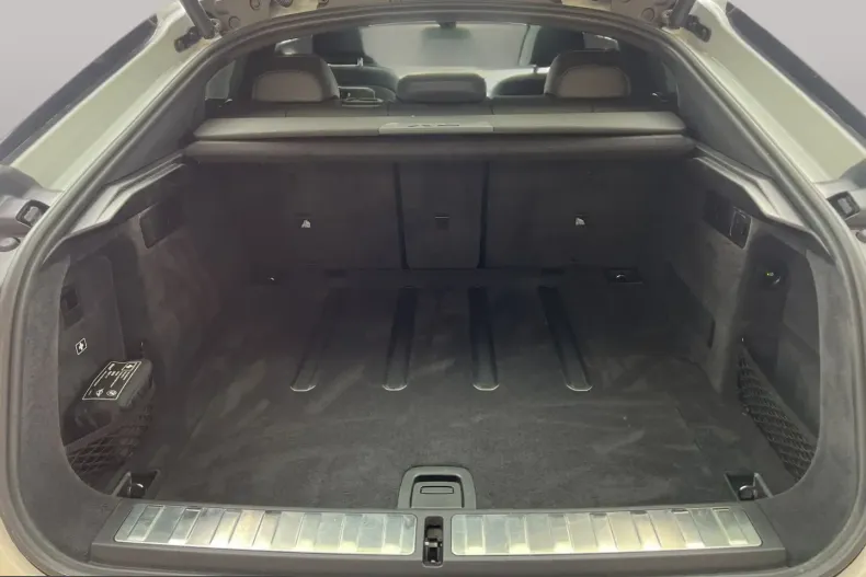BMW X6 (Seria X) din 2025 cu 8.816 km - oferta BMW248944 - foto 13