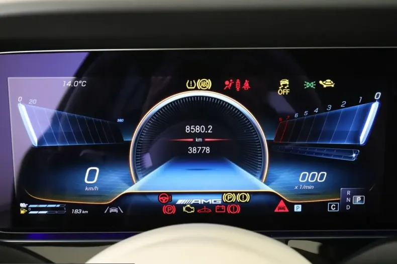 Mercedes-Benz AMG GT (Clasa GT) din 2023 cu 38.977 km - oferta MER248949 - foto 16
