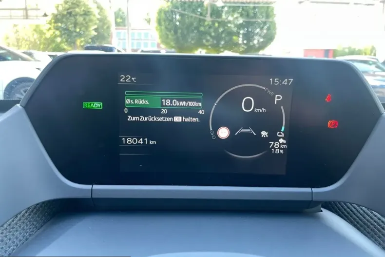 Toyota bZ4X din 2023 cu 18.040 km - oferta TOY248955 - foto 14