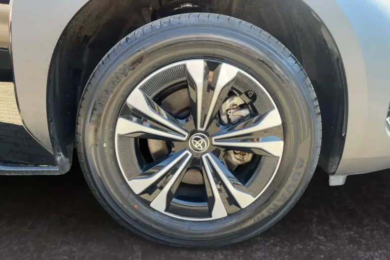 Toyota bZ4X din 2023 cu 18.040 km - oferta TOY248955 - foto 21