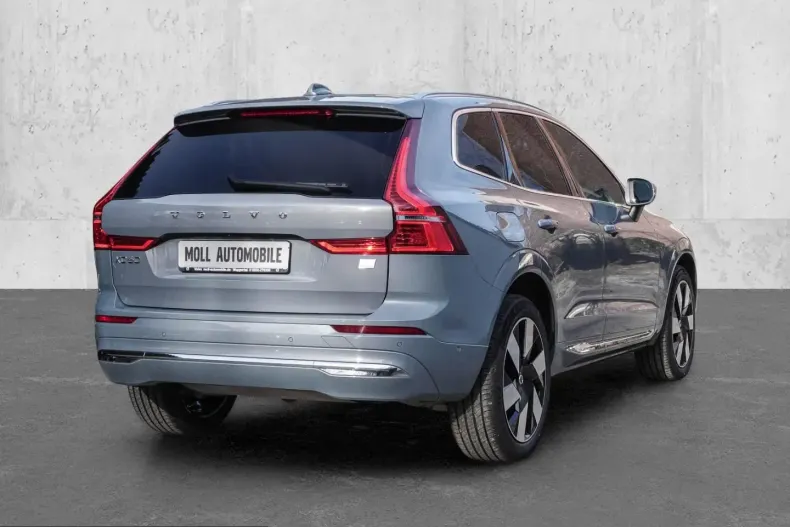 Volvo XC60 din 2024 cu 20.049 km - oferta VOL248957 - foto 2