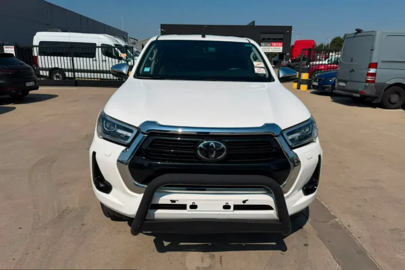 Toyota Hilux din 2021 cu 70.163 km - oferta TOY248960 - foto 2