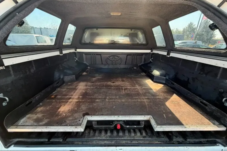 Toyota Hilux din 2021 cu 70.163 km - oferta TOY248960 - foto 17