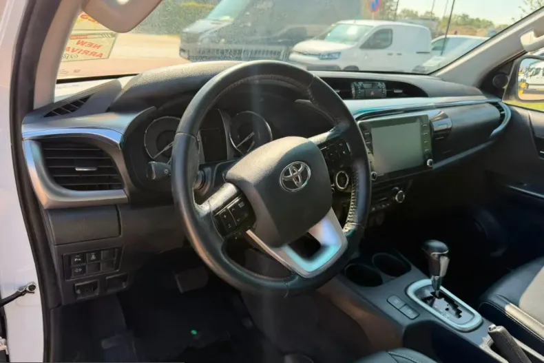 Toyota Hilux din 2021 cu 70.163 km - oferta TOY248960 - foto 43