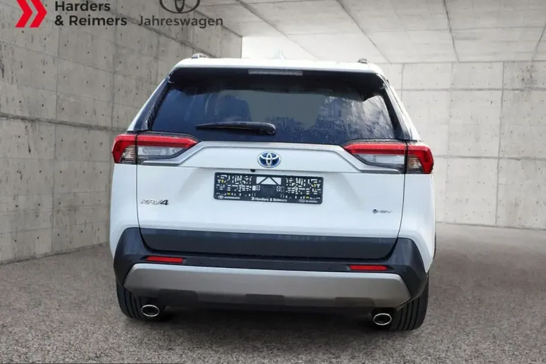 Toyota RAV4 din 2025 cu 13.890 km - oferta TOY248961 - foto 4