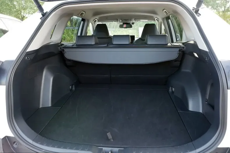 Toyota RAV4 din 2025 cu 13.890 km - oferta TOY248961 - foto 11