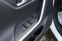 Toyota RAV4 din 2025 cu 13.890 km - oferta TOY248961 - foto 14