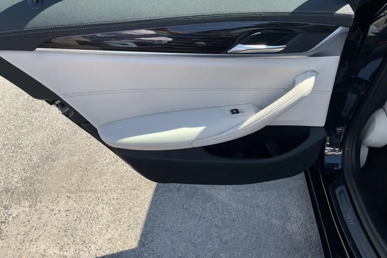 BMW 530 (Seria 5) din 2022 cu 95.612 km - oferta BMW248967 - foto 33
