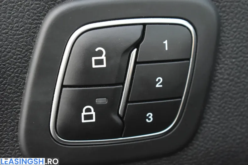 Ford Kuga din 2023 cu 34.437 km - oferta FOR248970 - foto 15