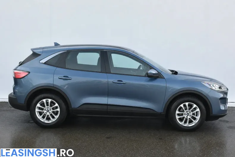Ford Kuga din 2023 cu 66.048 km - oferta FOR248973 - foto 8