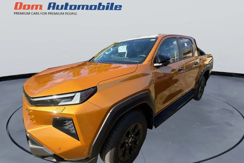 Toyota Hilux din 2026 cu 10 km - oferta TOY248975 - foto 1
