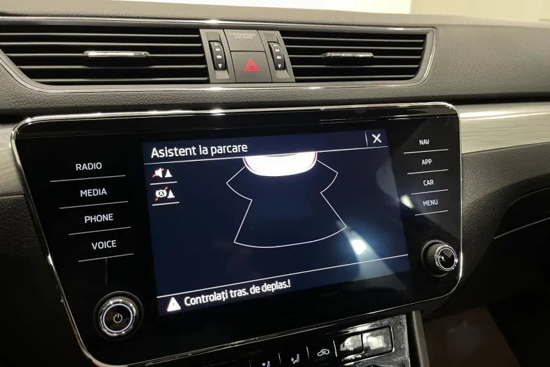 Skoda Superb din 2023 cu 46.241 km - oferta SKO248979 - foto 13