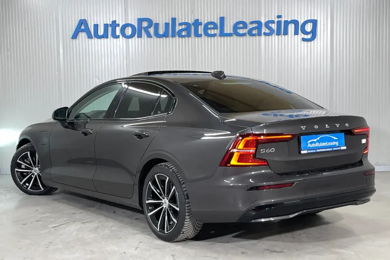 Volvo S60 din 2023 cu 104.565 km - oferta VOL248981 - foto 4