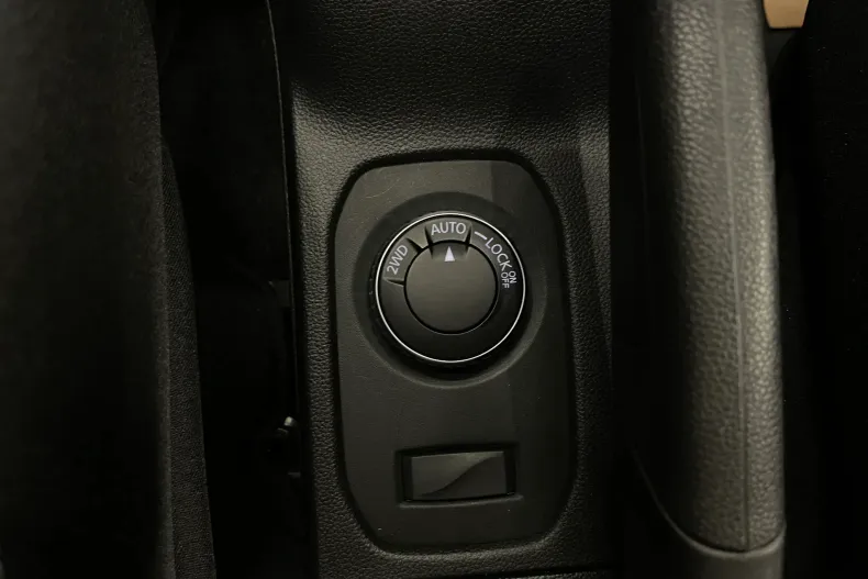 Dacia Duster din 2023 cu 67.914 km - oferta DAC248982 - foto 22