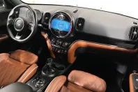 MINI John Cooper Works din 2022 cu 124.295 km - oferta MIN248984 - foto 8