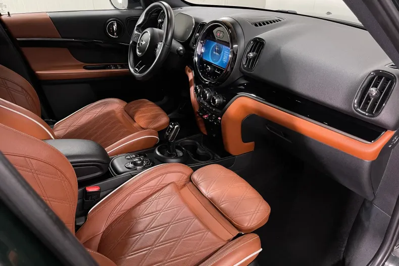 MINI John Cooper Works din 2022 cu 124.295 km - oferta MIN248984 - foto 10