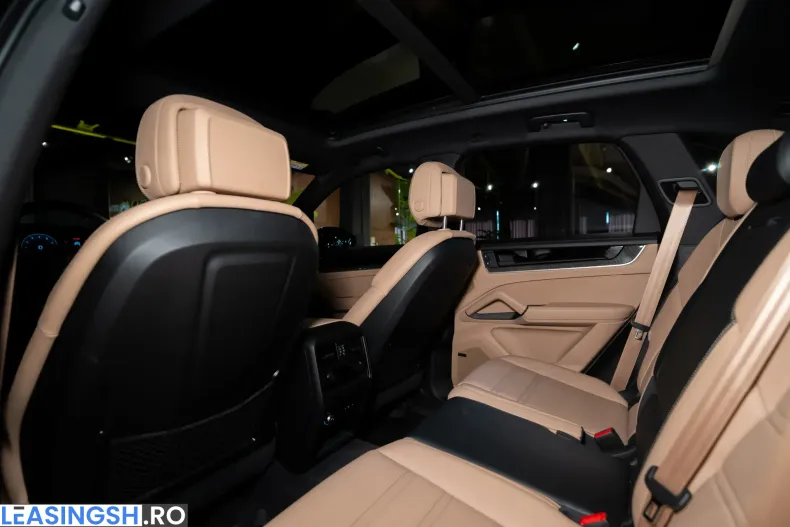 Porsche Cayenne din 2025 cu 31.500 km - oferta POR249005 - foto 33