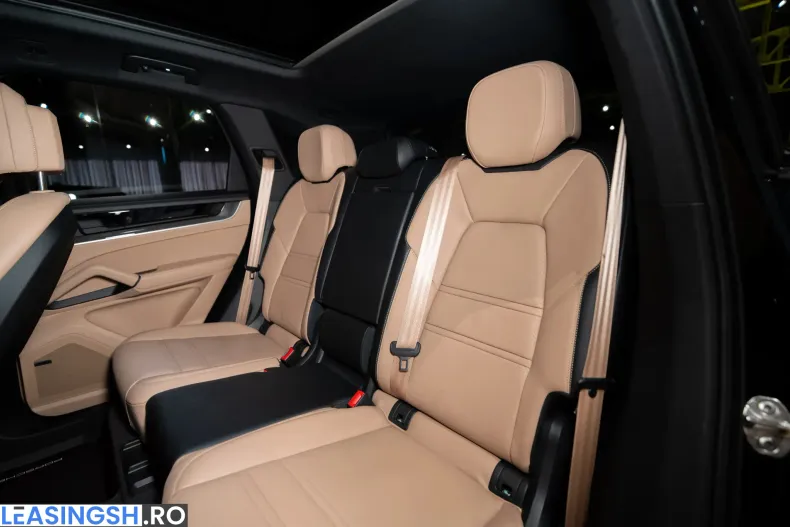 Porsche Cayenne din 2025 cu 31.500 km - oferta POR249005 - foto 34