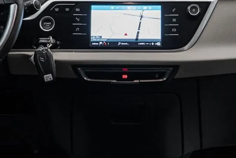 Citroën C4 Grand Space Tourer din 2020 cu 173.000 km - oferta CIT249016 - foto 4