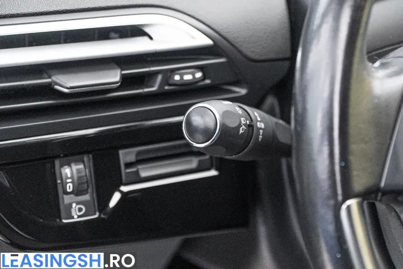 Citroën C4 Grand Space Tourer din 2020 cu 173.000 km - oferta CIT249016 - foto 40
