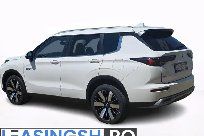 Mitsubishi Outlander din 2025 cu 10 km - oferta MIT249017 - foto 3