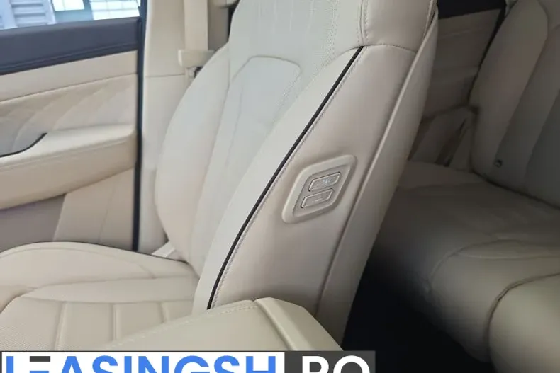 Ssangyong REXTON din 2025 cu 10 km - oferta SSA249018 - foto 23
