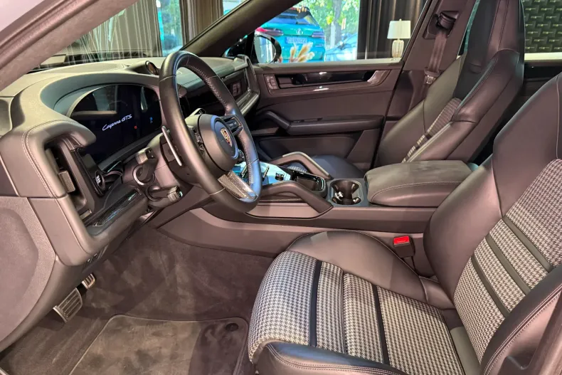 Porsche Cayenne din 2024 cu 35.000 km - oferta POR249019 - foto 14