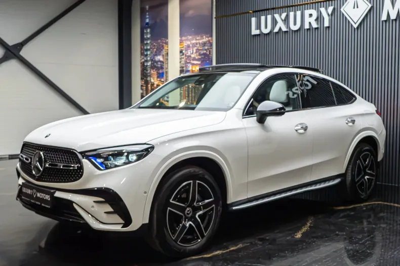 Mercedes-Benz GLC 300 (Clasa GLC) din 2024 cu 48.200 km - oferta MER249020 - foto 3