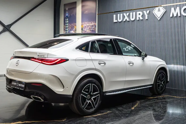 Mercedes-Benz GLC 300 (Clasa GLC) din 2024 cu 48.200 km - oferta MER249020 - foto 5