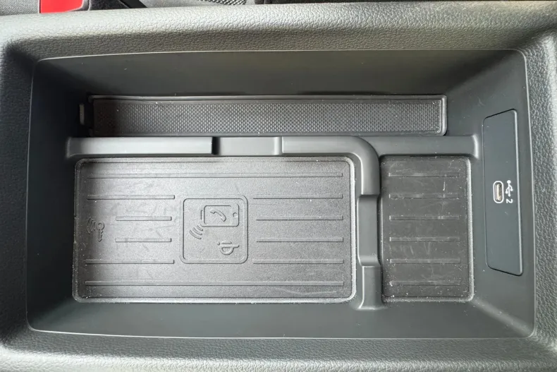 Audi A4 din 2023 cu 74.400 km - oferta AUD249025 - foto 22