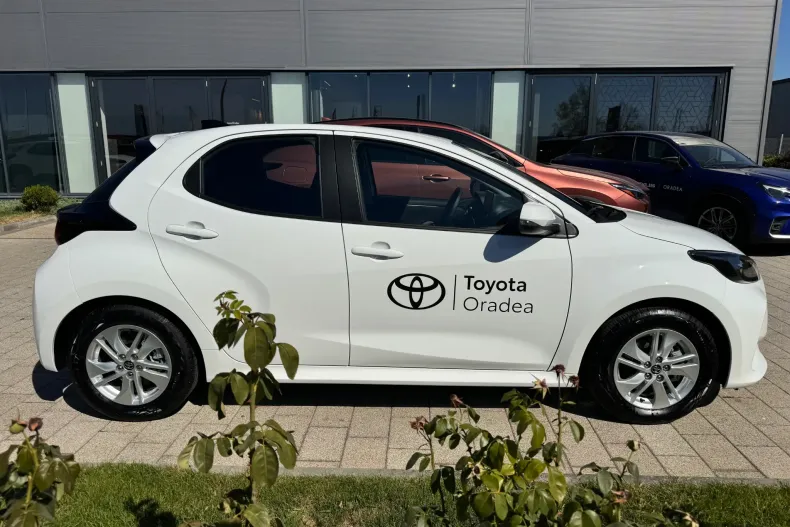 Toyota Yaris din 2026 cu 1.069 km - oferta TOY249027 - foto 8