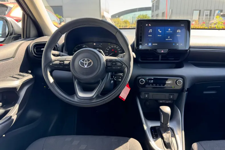 Toyota Yaris din 2026 cu 1.069 km - oferta TOY249027 - foto 14