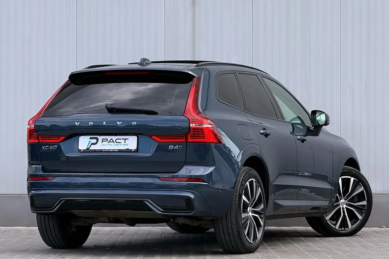 Volvo XC60 din 2023 cu 166.900 km - oferta VOL249028 - foto 3