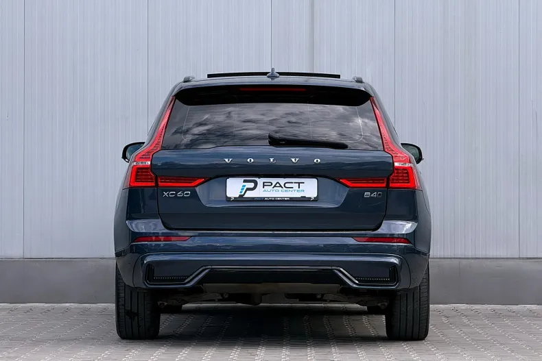 Volvo XC60 din 2023 cu 166.900 km - oferta VOL249028 - foto 11
