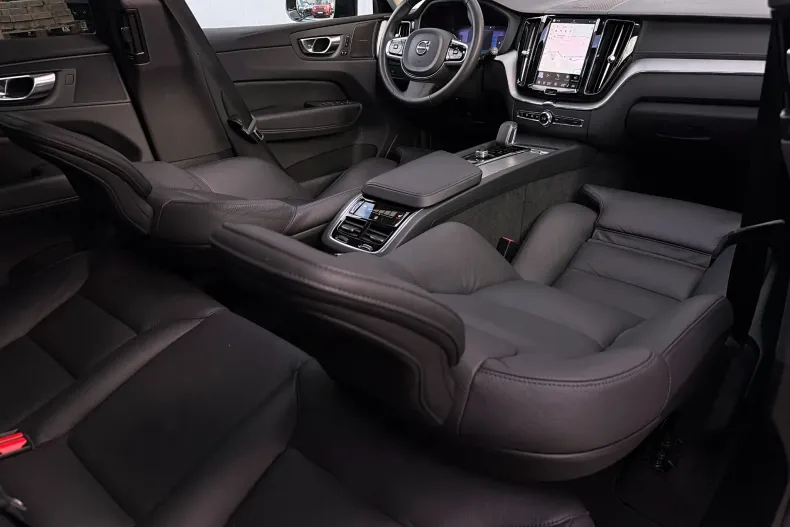 Volvo XC60 din 2023 cu 166.900 km - oferta VOL249028 - foto 18