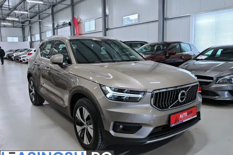 Volvo XC40 din 2021 cu 142.545 km - oferta VOL249032 - foto 2