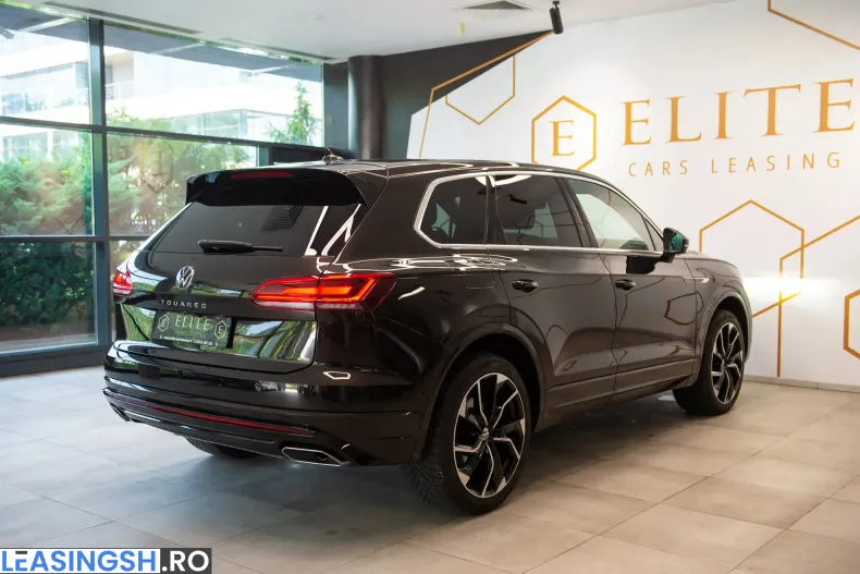 Volkswagen Touareg din 2023 cu 45.353 km - oferta VOL249038 - foto 11