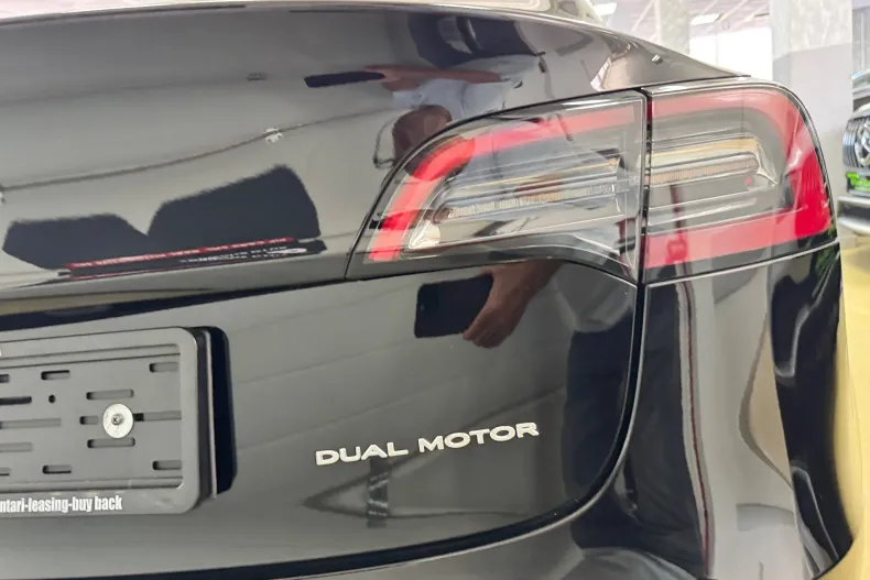 Tesla Model 3 din 2023 cu 73.600 km - oferta TES249047 - foto 9