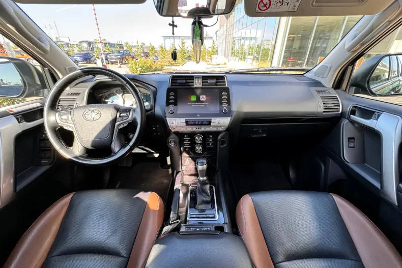 Toyota Land Cruiser din 2022 cu 118.300 km - oferta TOY249048 - foto 18