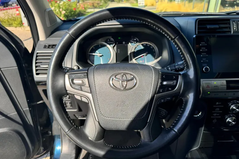 Toyota Land Cruiser din 2022 cu 118.300 km - oferta TOY249048 - foto 30