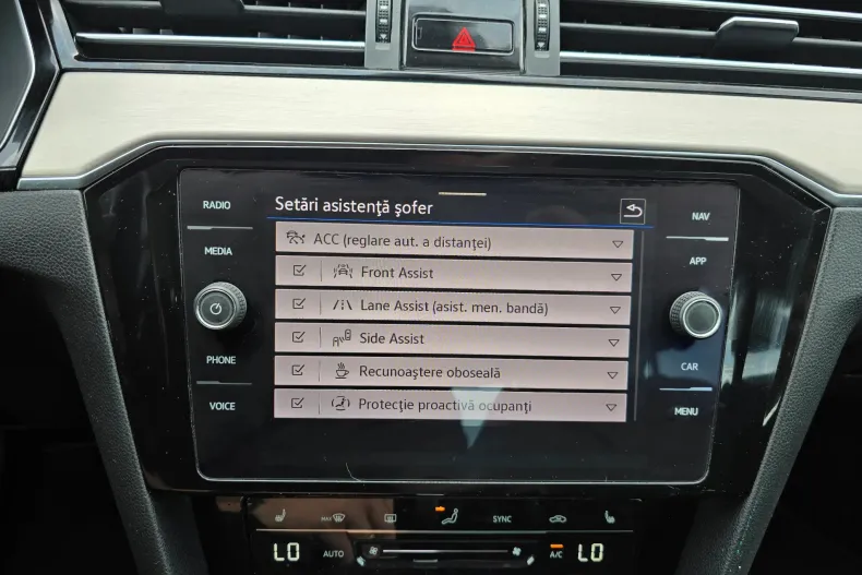 Volkswagen Passat din 2022 cu 51.420 km - oferta VOL249049 - foto 16
