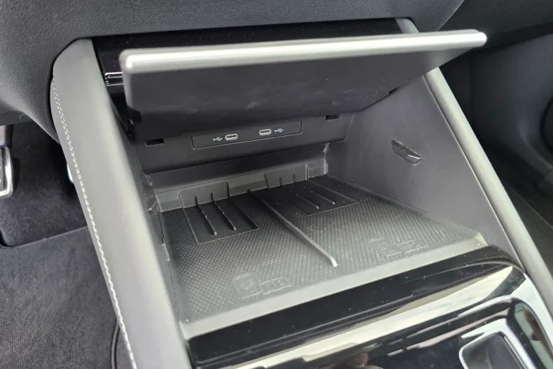 Volkswagen Tiguan din 2024 cu 2.329 km - oferta VOL249050 - foto 31