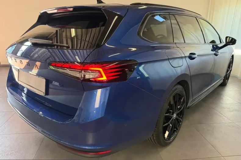 Skoda Superb din 2025 cu 22.461 km - oferta SKO249057 - foto 5