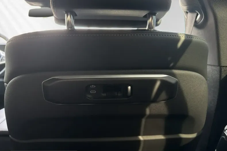 BMW X6 (Seria X) din 2025 cu 22.550 km - oferta BMW249059 - foto 17