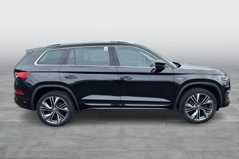 Skoda Kodiaq din 2023 cu 33.002 km - oferta SKO249062 - foto 5