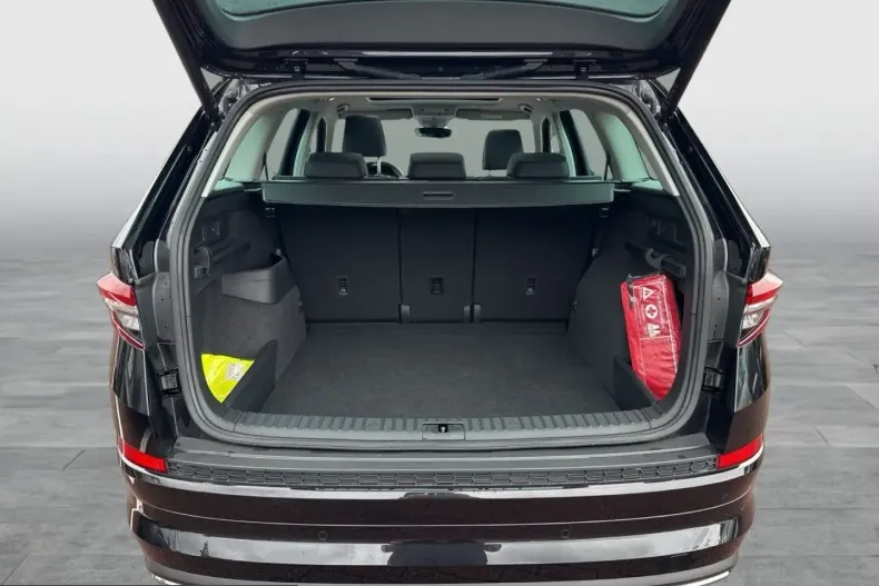 Skoda Kodiaq din 2023 cu 33.002 km - oferta SKO249062 - foto 19