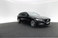 Volvo V60 din 2025 cu 15.614 km - oferta VOL249063 - foto 1